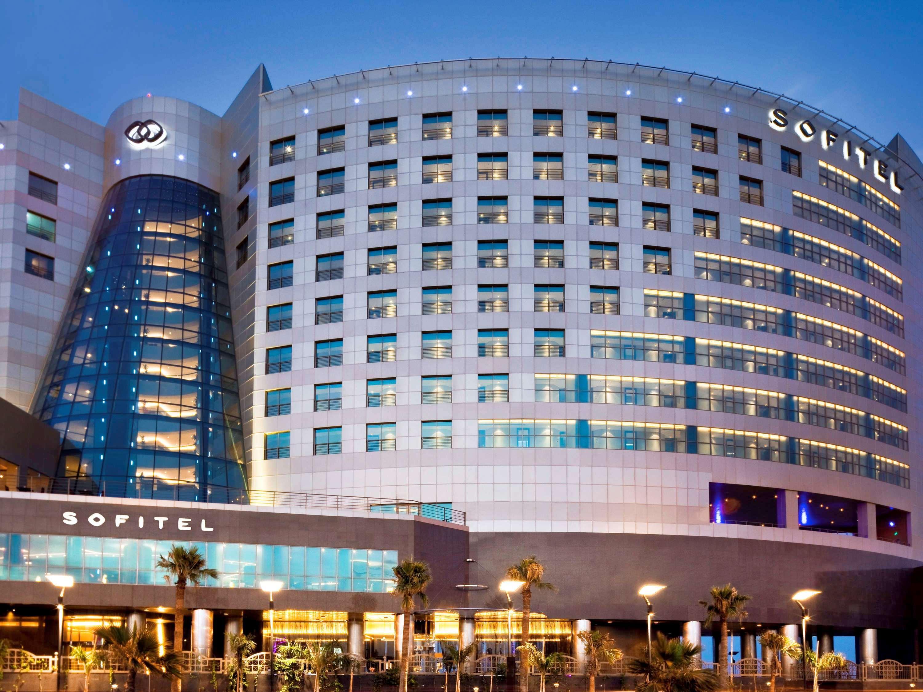 Sofitel Al Khobar The Corniche Hotel Buitenkant foto Sofitel Cairo Nile Plaza
